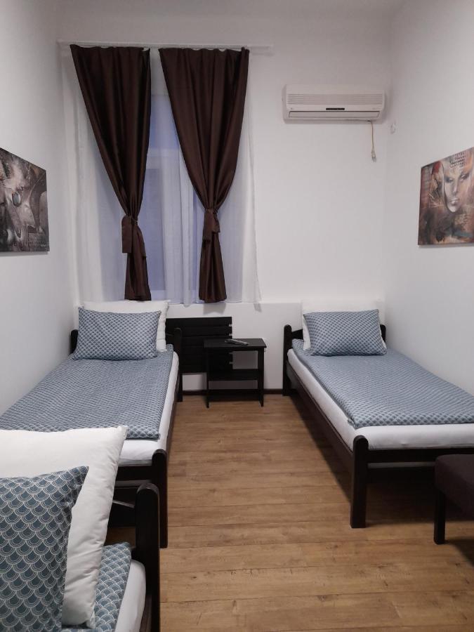 Apartment Artistika Belgrade Extérieur photo