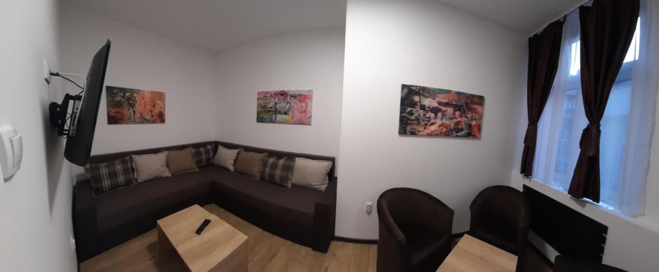 Apartment Artistika Belgrade Extérieur photo